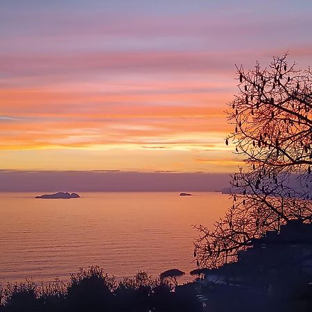 Rays Of Sun - Apartment Positano Buitenkant foto