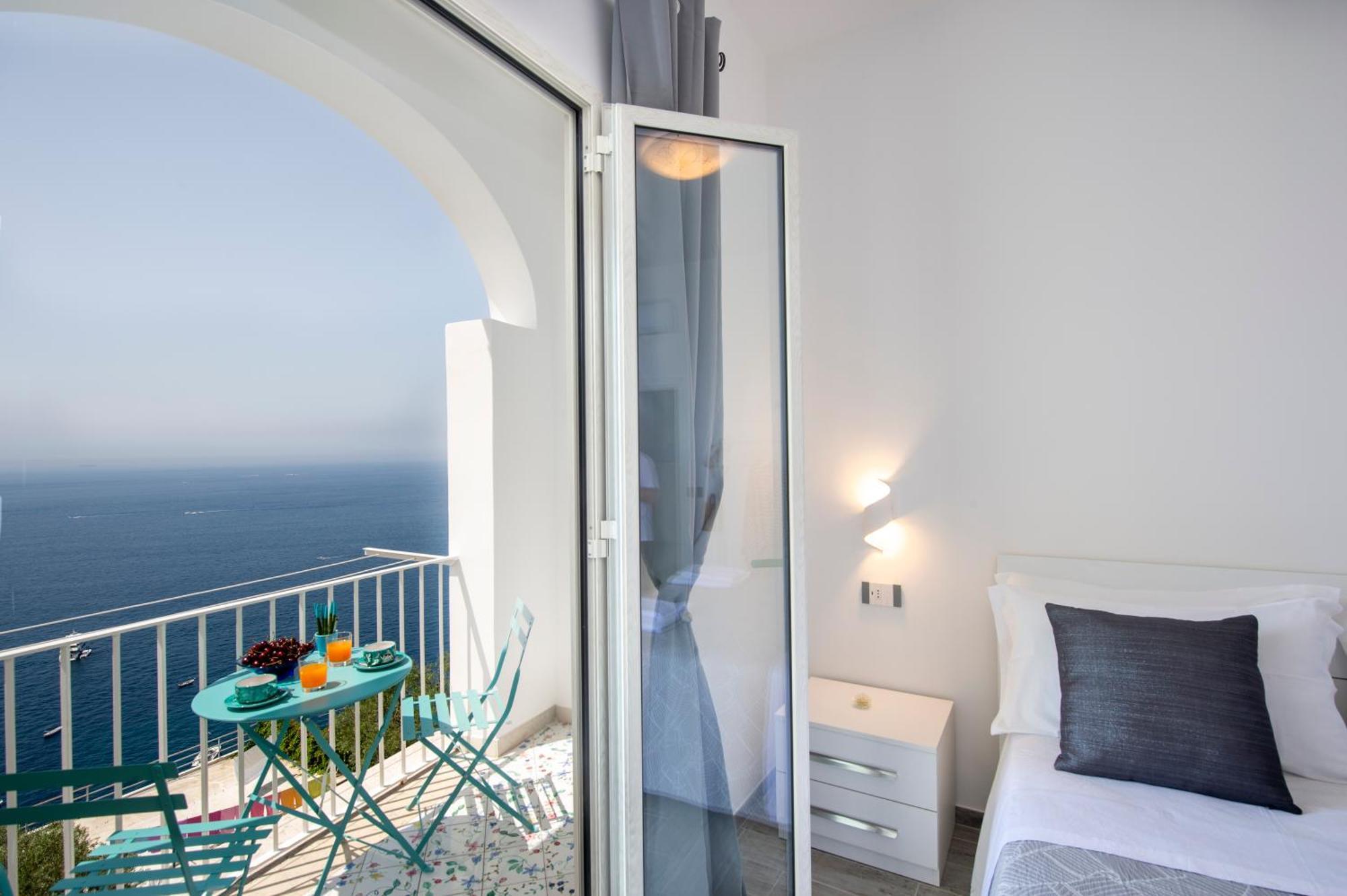 Rays Of Sun - Apartment Positano Buitenkant foto