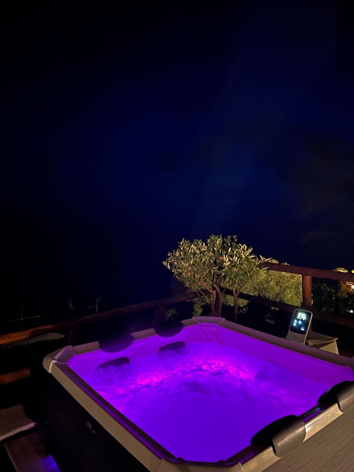 Rays Of Sun - Apartment Positano Buitenkant foto